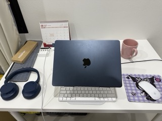 apple macbook air m3 closed